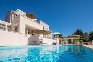 Villa | 5 Schlafzimmer