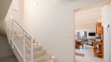 House, Smoking | 5 bedrooms