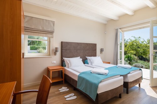 Design Aqua in Svetvin Enat