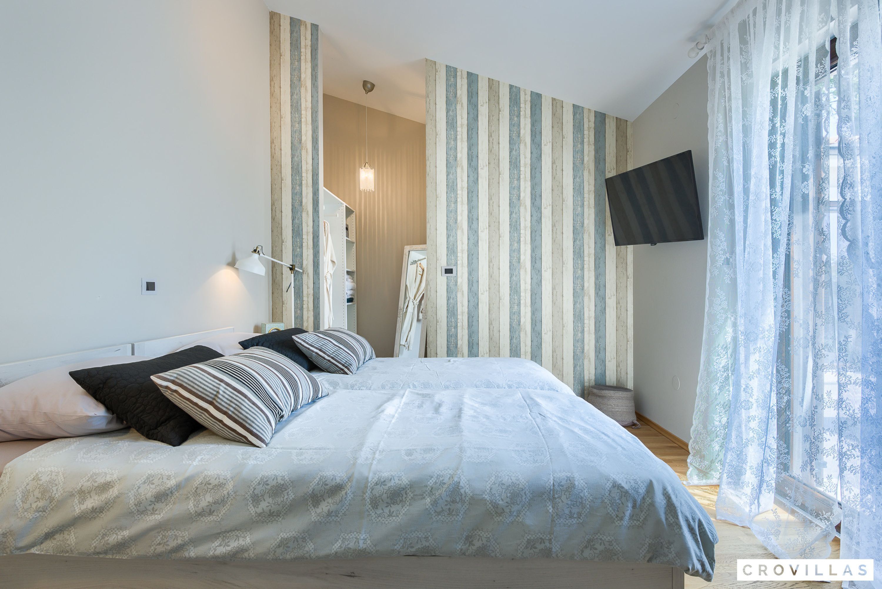 4 عدّة غرف نوم