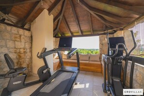 Villa | 5 bedrooms - Joe in Ilipi With 5 Bedrooms and 5 Bathrooms (Konavle)