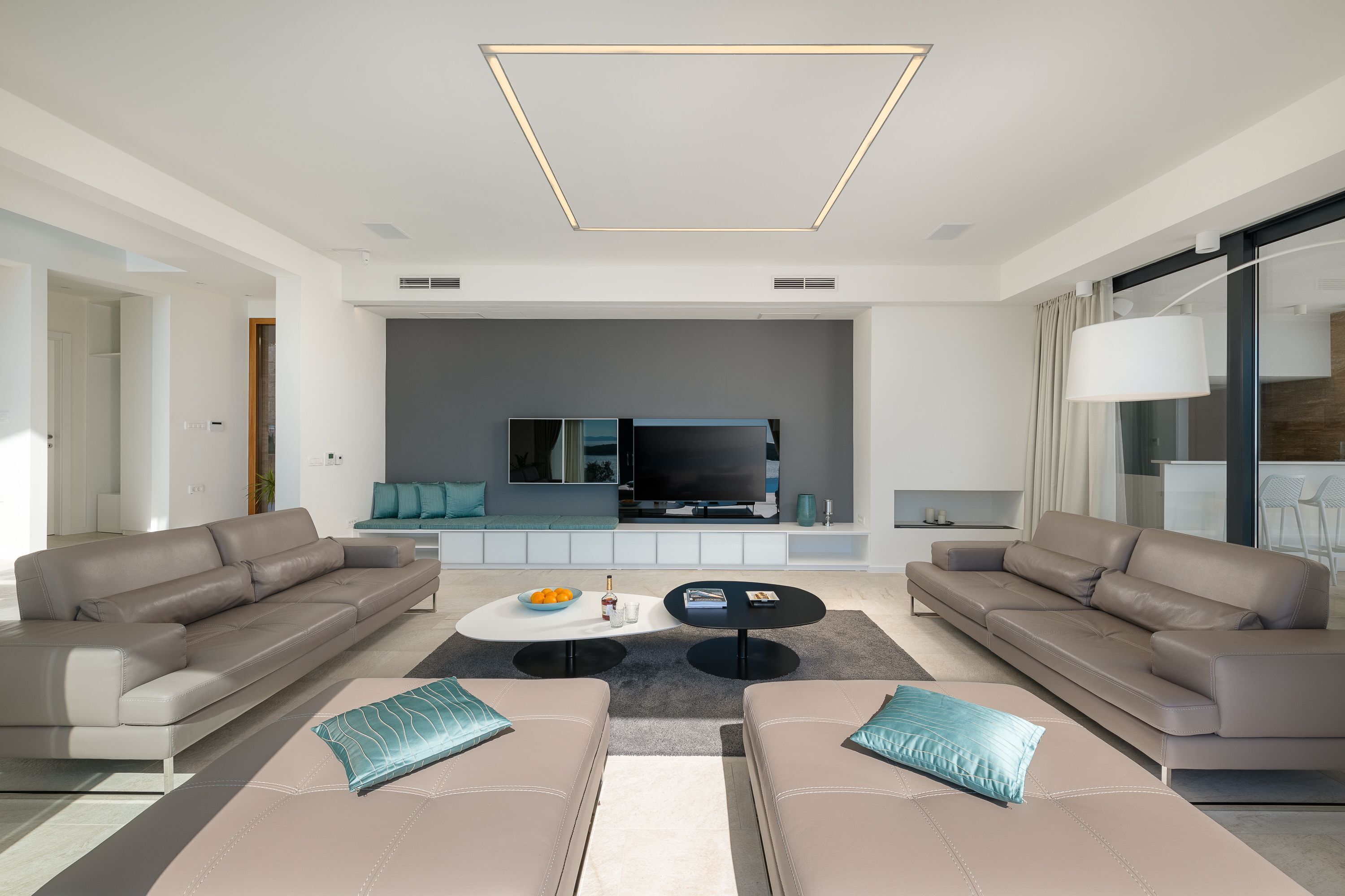 فيلا | 4 عدّة غرف نوم