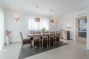 Villa | 4 bedrooms - Dalmacija I in Suko an (Sukosan)