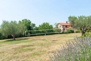 Villa | 6 bedrooms - Naturavita in Pazin With 6 Bedrooms and 2 Bathrooms (Pazin)