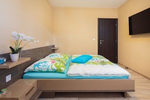 1 bedroom - Nick in Posedarje With 1 Bedrooms and 1 Bathrooms (Posedarje)