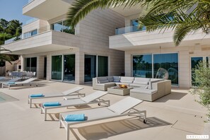 6 عدّة غرف نوم