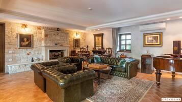 Villa | 5 bedrooms