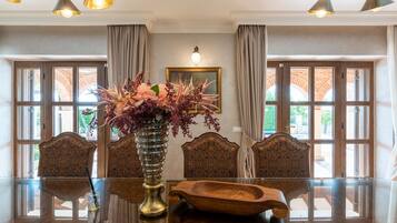 Villa, Smoking | 5 bedrooms