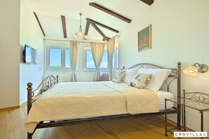 Villa | 8 Schlafzimmer