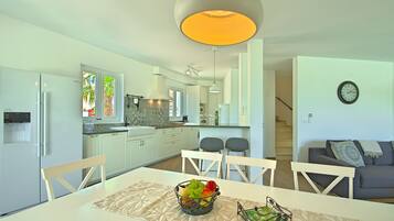 Villa | 8 Schlafzimmer