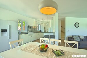 Villa | 8 bedrooms - Complex Luve in Tar-vabriga (Tar-Vabriga)