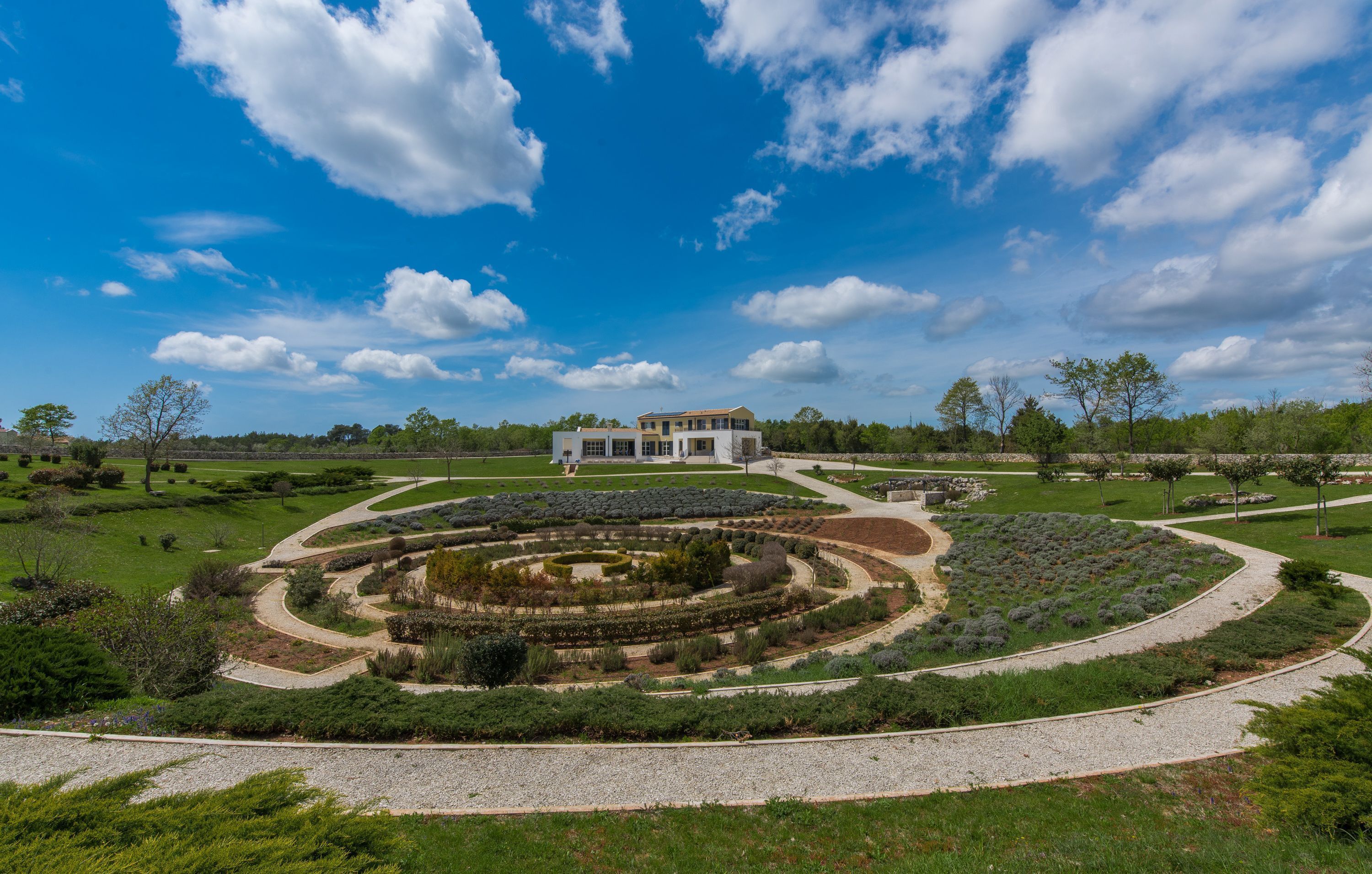 5 عدّة غرف نوم