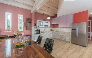 House, Smoking | 5 bedrooms