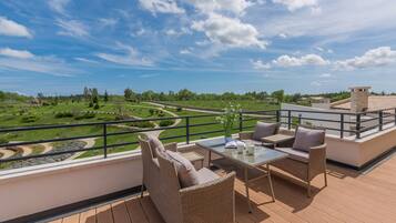 House, Smoking | 5 bedrooms
