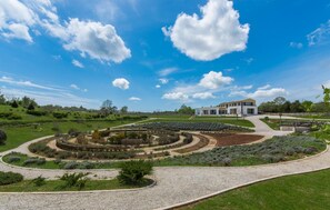 Villa | 5 bedrooms - Arkaim in Filipana With 5 Bedrooms and 5 Bathrooms (Marcana)