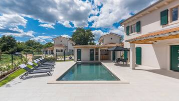 Biệt thự | 3 phòng ngủ