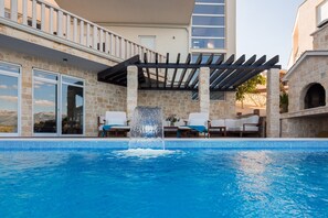 別墅 | 4 間臥室