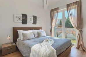 Villa | 4 bedrooms - Adonis in Kr an With 4 Bedrooms and 4 Bathrooms (Krsan)