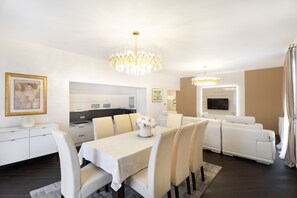 3 bedrooms - Monty in Pridraga With 3 Bedrooms and 1 Bathrooms (Novigrad)