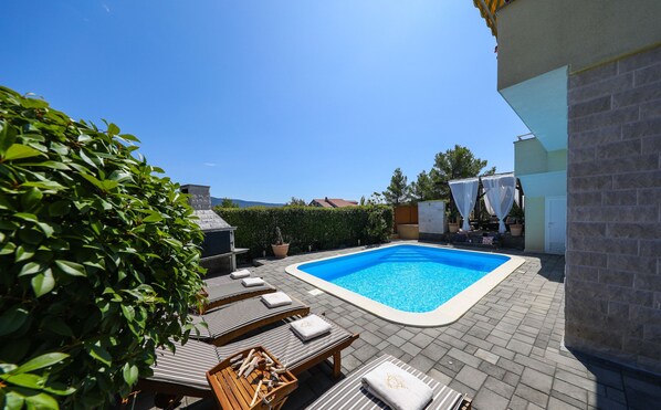 Villa | 3 bedrooms - Monty in Pridraga With 3 Bedrooms and 1 Bathrooms (Novigrad)