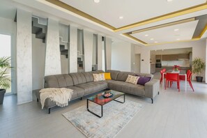 Villa | 5 bedrooms - Chillax Inn in Medulin (Medulin)