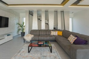 Villa, Smoking | 5 bedrooms - Chillax Inn in Medulin (Medulin)