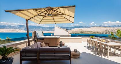 Emma in Pag With 7 Bedrooms and 2 Bathrooms