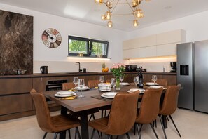 Villa | 4 bedrooms - Callista in Ru i i (Sveta Nedelja)