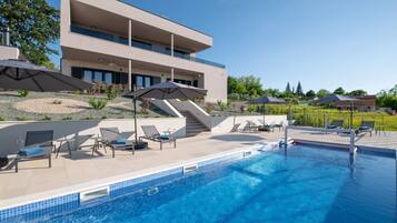 Biệt thự | 4 phòng ngủ