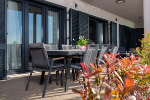 Casa, para fumadores | 4 habitaciones 