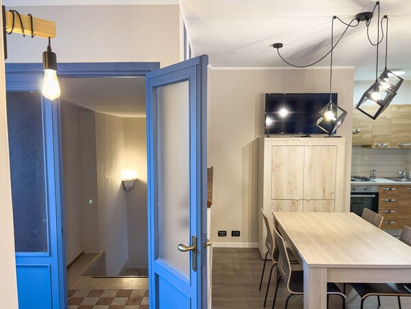 Dining - Apartment Tre, with 2 bedrooms, 100 m from beach (Diano Marina)