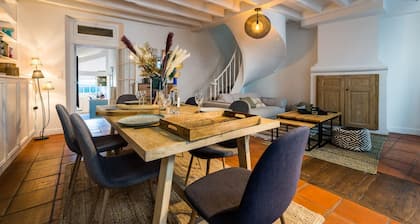 MELLOW . KEYWEEK. Biarritz town house