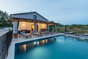 Villa - Bibali in Buje With 4 Bedrooms and 2 Bathrooms (Buje)