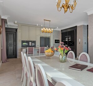 Villa | 5 bedrooms - Carolus Dalmatia in Vodice (Vodice)