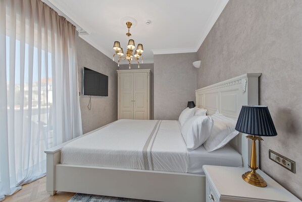 Villa | 5 bedrooms - Carolus Dalmatia in Vodice (Vodice)