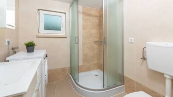 House | 2 bedrooms
