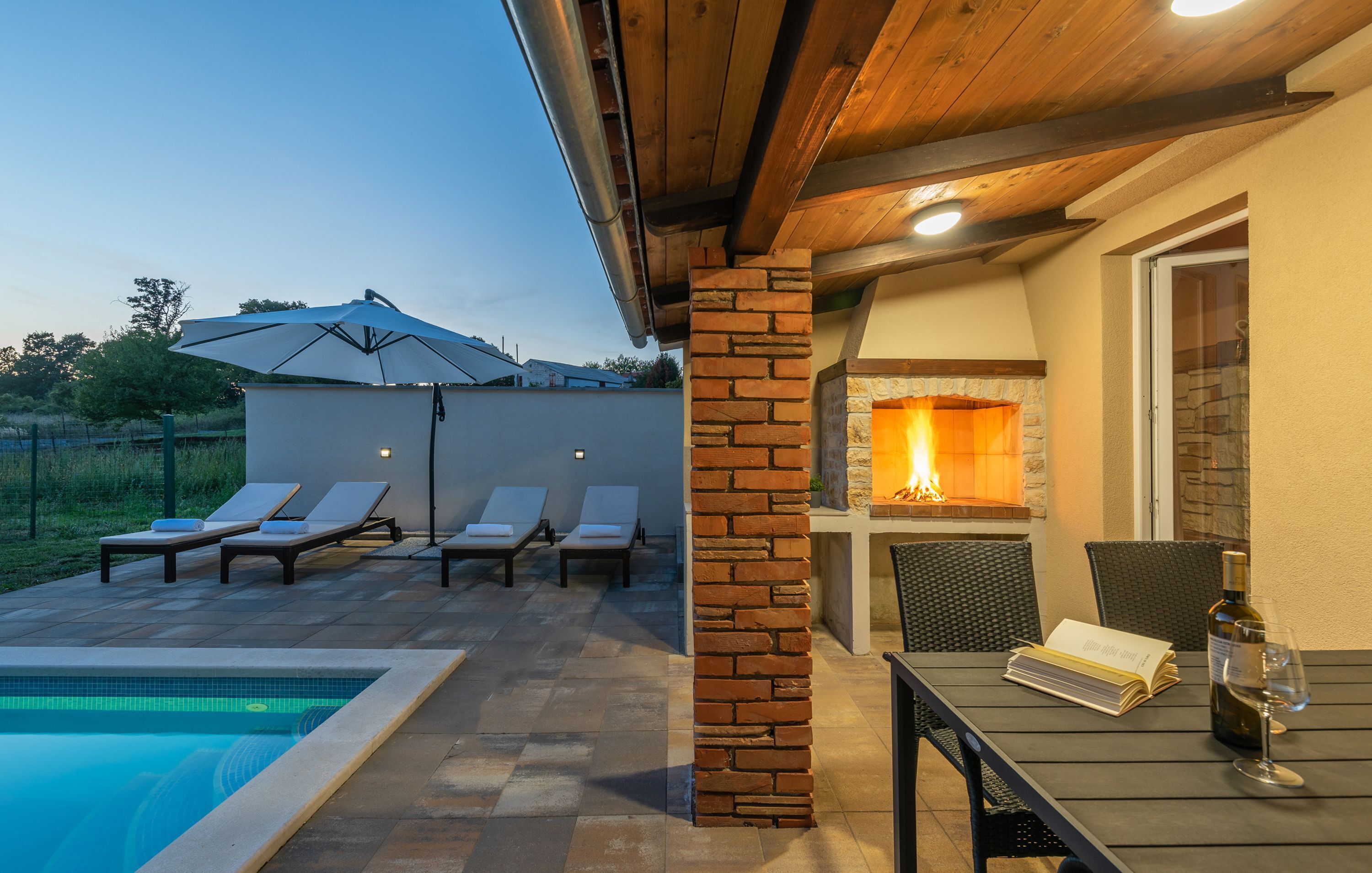 Biệt thự | 2 phòng ngủ 