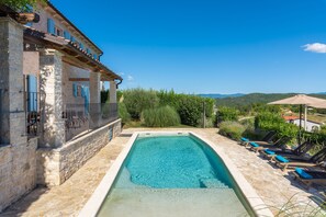 4 bedrooms - Sienna in Buzet With 4 Bedrooms and 2 Bathrooms (Buzet)