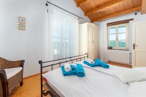 Villa - Sienna in Buzet With 4 Bedrooms and 2 Bathrooms (Buzet)