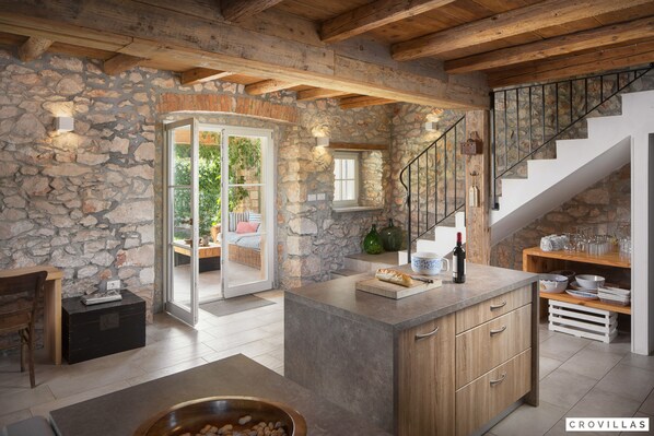 4 bedrooms - Flavia in Umag With 4 Bedrooms and 3 Bathrooms (Umag)