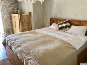4 bedrooms - Bofina in Kanfanar With 4 Bedrooms and 2 Bathrooms (Kanfanar)