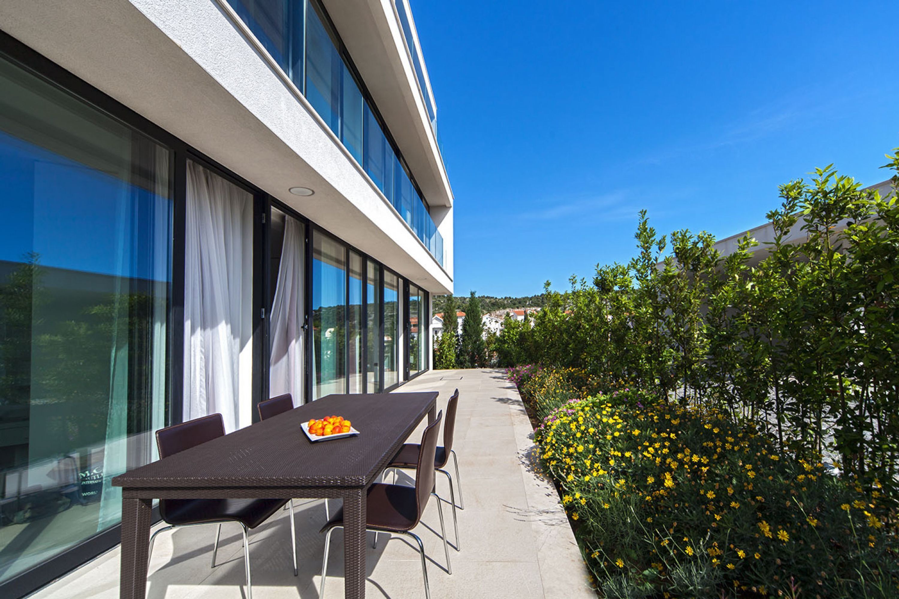 2 عدّة غرف نوم