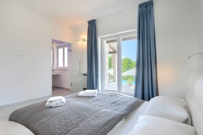 House, Smoking | 7 bedrooms