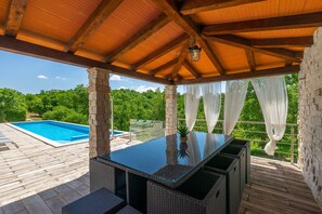 House, Smoking | 7 bedrooms