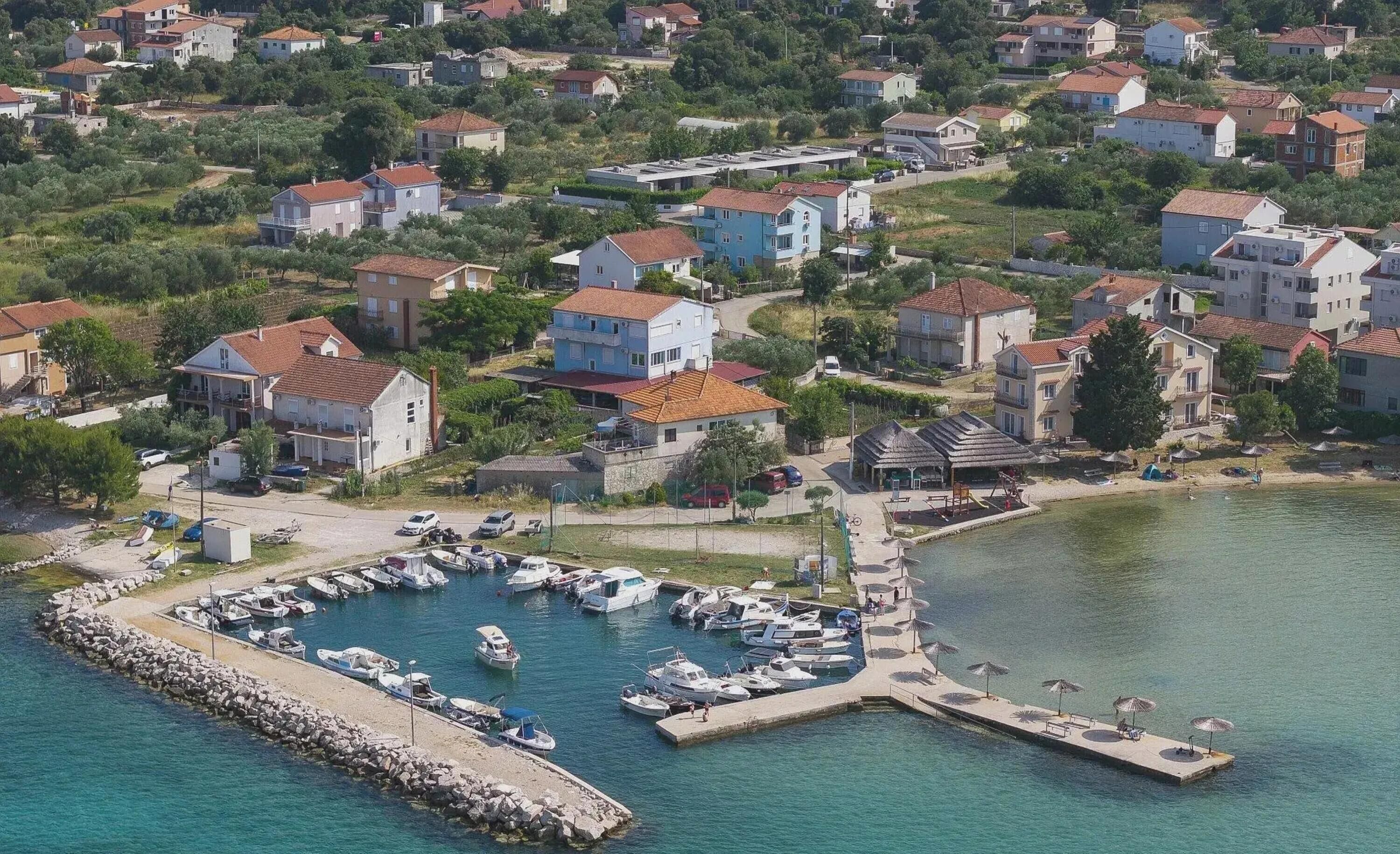 3 عدّة غرف نوم