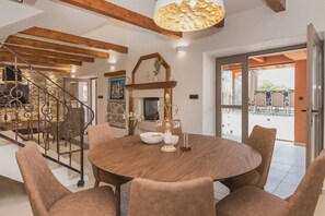 Maison, fumeur | 3 chambres