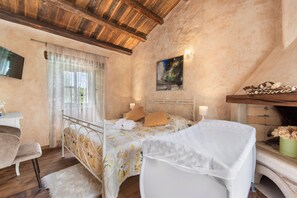 3 bedrooms - Zvonar in Rakotule With 3 Bedrooms and 3 Bathrooms (Karojba)