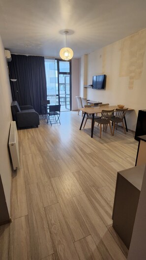 Eenvoudig appartement | 1 slaapkamer, geluiddichte muren, gratis wifi