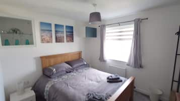 3 chambres, fer et planche Ă repasser, Wi-Fi gratuit, draps fournis