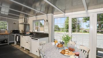 Fridge, dishwasher, electric kettle, toaster